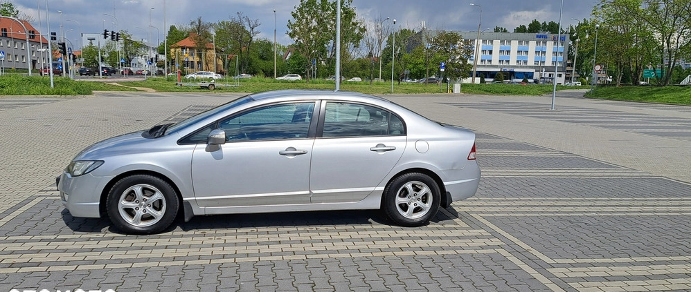 Honda Civic cena 18000 przebieg: 197698, rok produkcji 2007 z Opole małe 46